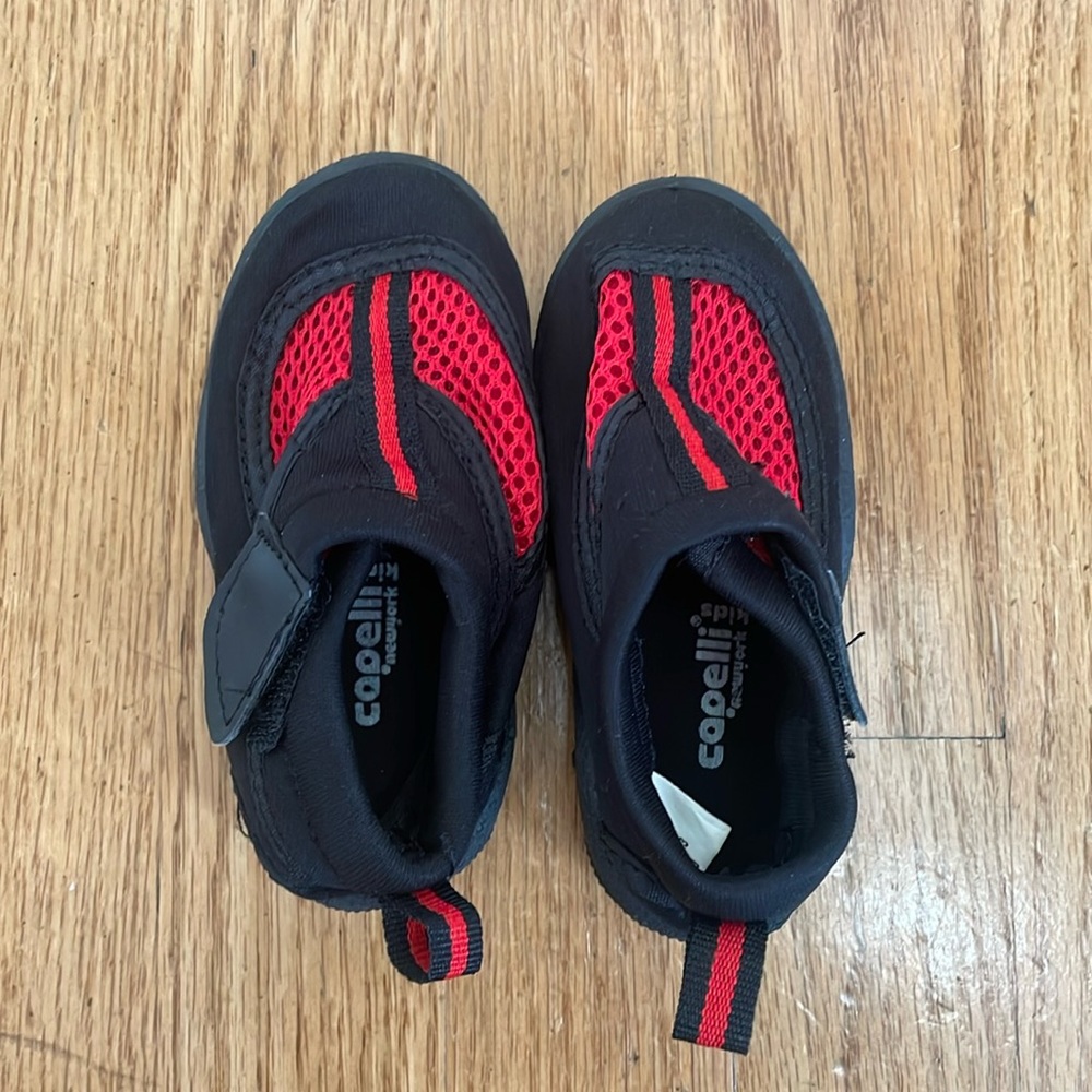 Capelli Baby Water shoe - Size 4/5
